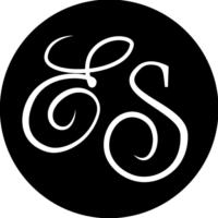 https://evescarlett.com/wp-content/uploads/2025/02/cropped-Eve-Scarlett-white-Logo-favicon.png